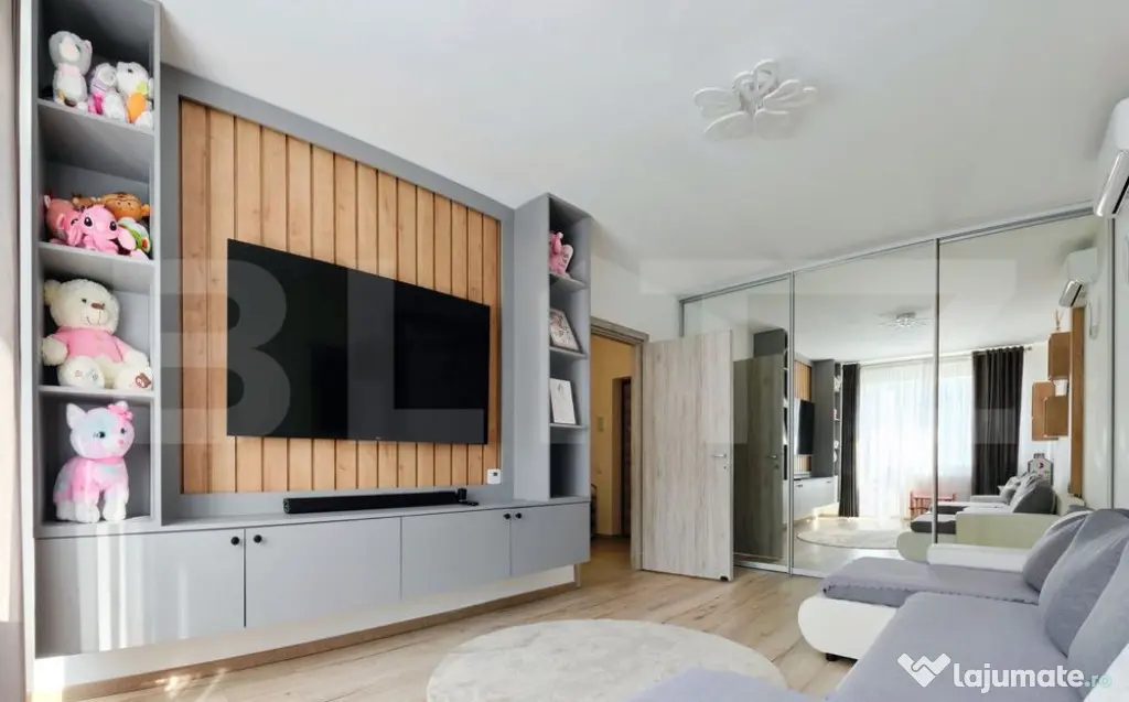 Apartament 2 camere superb, Tractoru, zona buna.