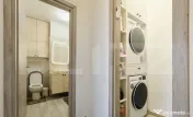 Apartament 2 camere superb, Tractoru, zona buna. 