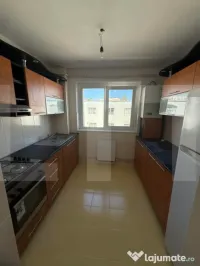 Apartament luminos de 2 camere 