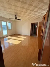 Apartament luminos de 2 camere 