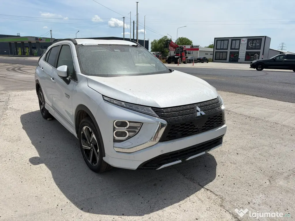 Dezmembrez Mitsubishi Eclipse Cross Facelift 2.4i Hybrid Tip Motor 4B12