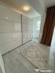 3 Camere de inchiriat cu Parcare inclusa | Disponibilitate i 