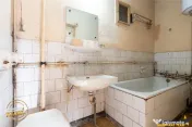 Casa din lemn, teren 384 mp: oportunitate renovare, Simeria 