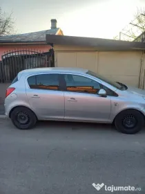 Opel Corsa 2010 benzina