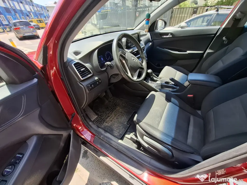 Hyundai TUCSON 1,6T-GDI , 177CP ,4WD,7DCT STYLE, din octombrie.2019