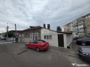 Proprietate cu potențial comercial – casă și teren în zona centrala 