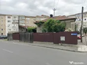 Proprietate cu potențial comercial – casă și teren în zona centrala 