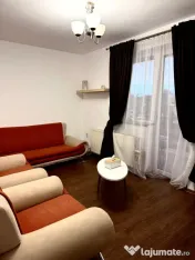 Apartament de 2 camere zona TRACTORUL, 