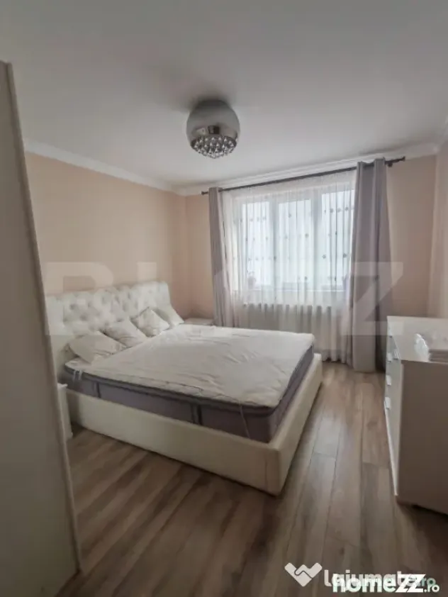 Apartament 3 camere de vanzare cu parcare inclusa, zona Subc - Bistrita (Bistrita-Nasaud)