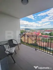 Apartament 3 camere de vanzare cu parcare inclusa, zona Subc 