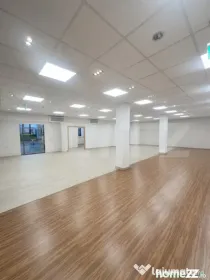 Spatiu comercial de inchiriat, 275 mp, locatie vizibila - Ce