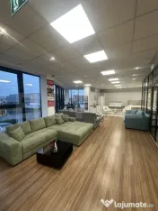 SPATIU COMERCIAL PREMIUM - Cea mai vizibila locatie 
