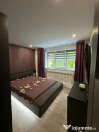 Apartament de vanzare 2 camere Micro 20 