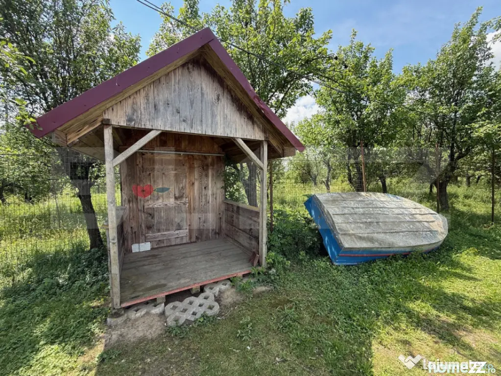 Teren cu livada si lac populat cu peste, 37.620 mp, zona Oar - Vetis (Satu-Mare)