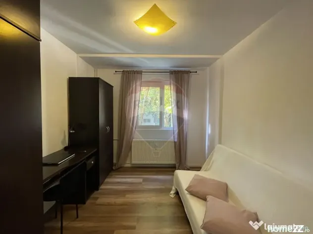 Apartament 3 camere etaj 1, Bd Obregia, Vatra Dornei