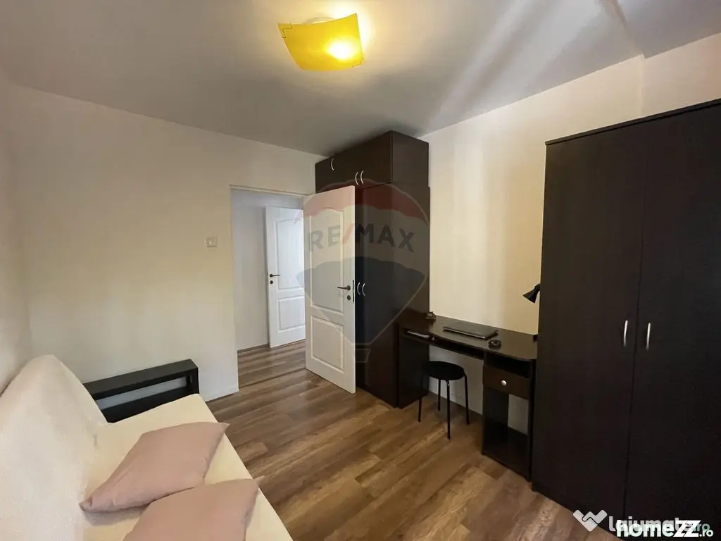 Apartament 3 camere etaj 1, Bd Obregia, Vatra Dornei