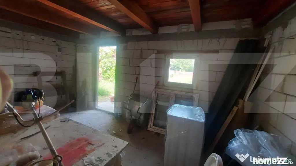 Investiție inteligentă! Proprietate la DN11, cu 1.760 mp t - Santionlunca (Covasna)