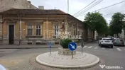 Apartament Central pe 3 niveluri construit de familia Neu... 