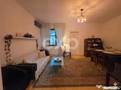 Decebal - 3 camere de vanzare cu centrala proprie