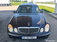 Vând Mercedes E class automat