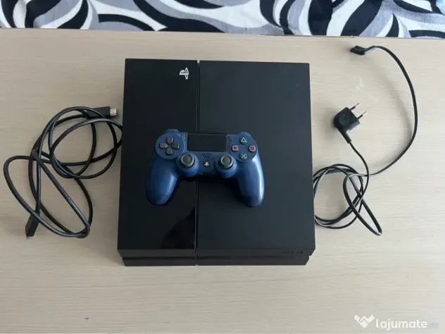 Consolă PlayStation 4 (PS4) + Joc GTA 5 original + Maneta