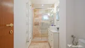 Apartament cu 2 camere de vânzare în zona Racadau 
