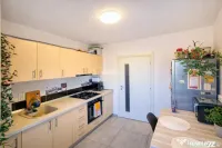 Apartament 2 camere semidecomandat în bloc nou - parcare in 