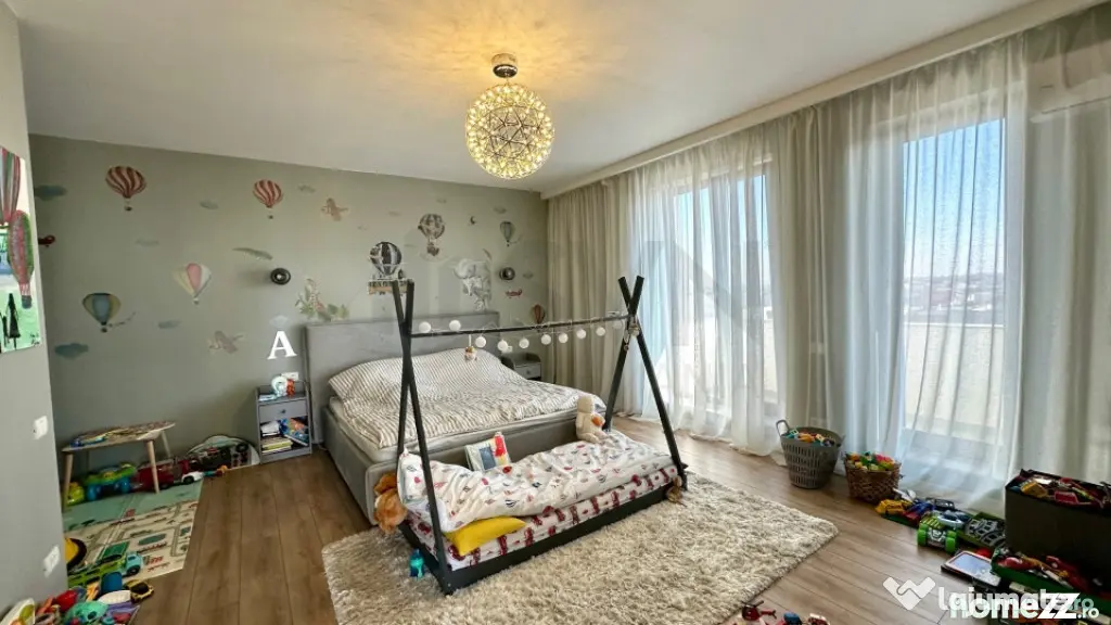 Penthouse exclusivist cu terasa 280 mp Tunari
