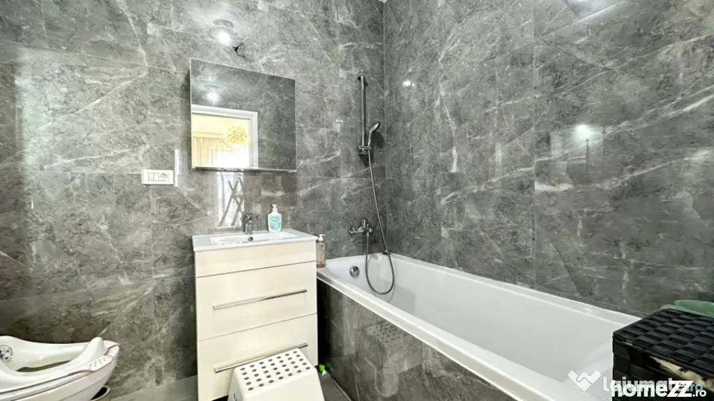 Penthouse exclusivist cu terasa 280 mp Tunari