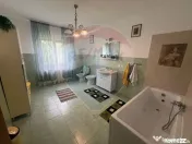 Casă / Vilă 7 camere Garoafa 