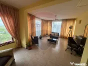 Casă / Vilă 7 camere Garoafa