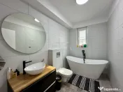 Vilă individuală 5 camere Pantelimon, mobilată, curte 250