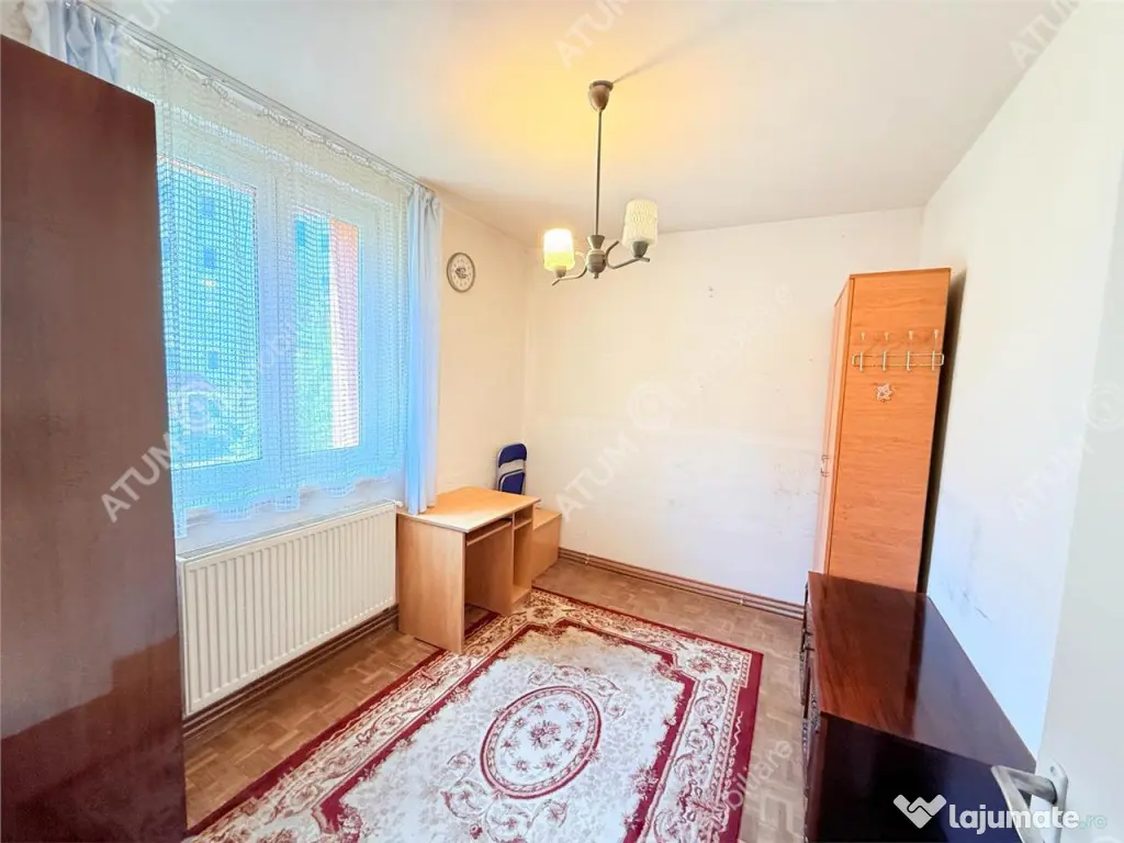 Apartament cu 3 camere etaj 1 cu balcon zona Mihai Viteazu/C