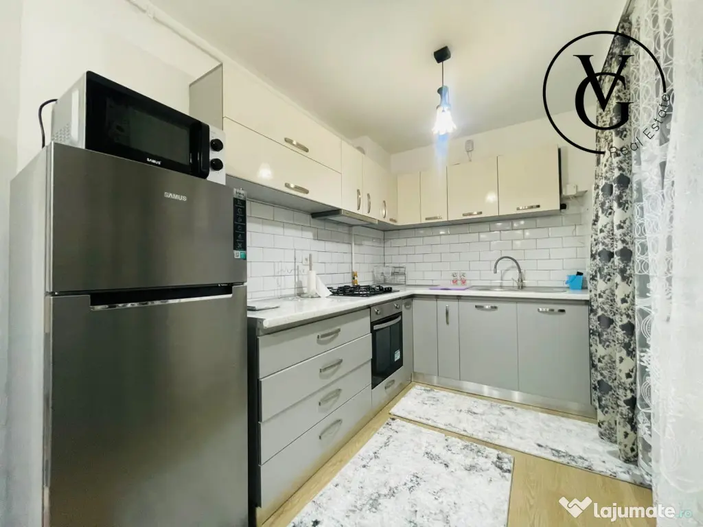 Apartament 2 camere modern-zona Compozitori-centrala proprie