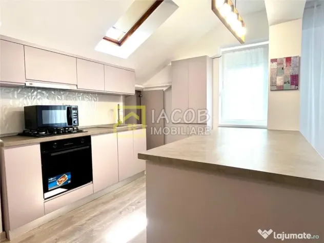 Primul chirias,apartament langa noul sediu al Primariei Baca