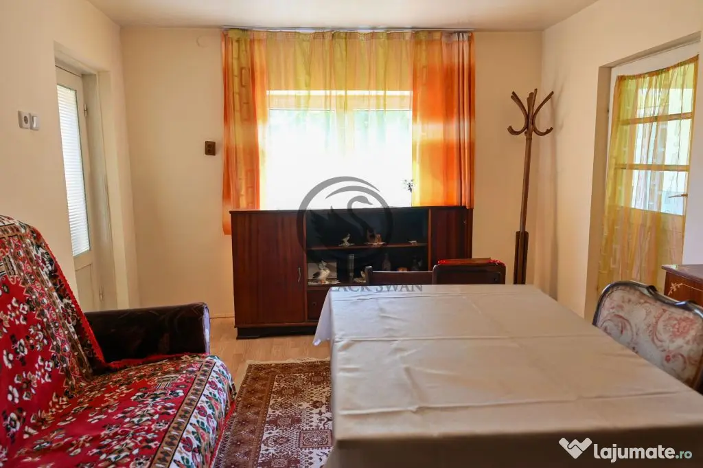 Casă din caramida de vanzare | Teren 1.117 mp | Puchenii...