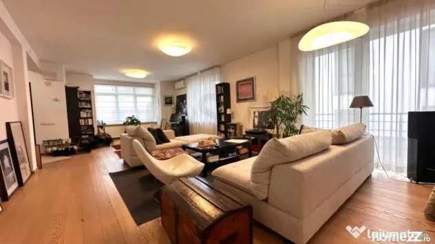 Vila tip duplex in Cartierul Francez l Strada Privata l S...