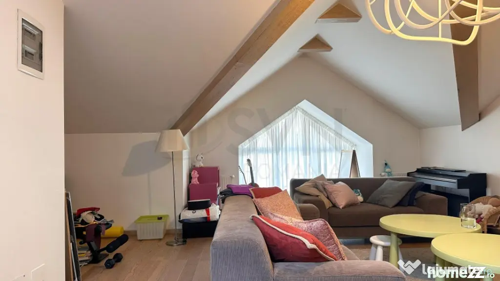 Vila tip duplex in Cartierul Francez l Strada Privata l S...