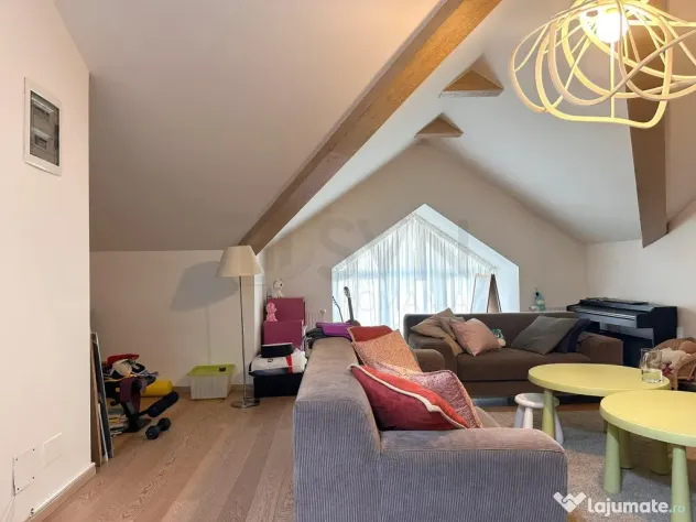 Vila tip duplex in Cartierul Francez l Strada Privata l S...