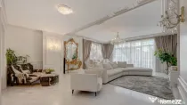 Vila superba cu piscina Otopeni drum privat