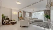 Vila superba cu piscina Otopeni drum privat