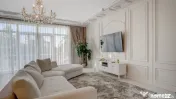 Vila superba cu piscina Otopeni drum privat