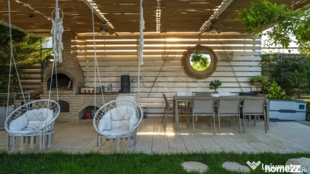 Vila superba cu piscina Otopeni drum privat