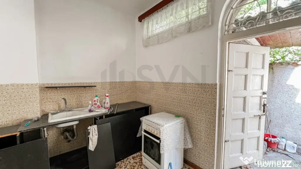 Vila Floreasca Barbu Vacarescu I Pod Mansardabil