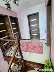 Duplex modern de vânzare | Mobilat și utilat | Curte propr 