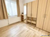 Apartament cu 3 camere, izolat termic, Dambu Pietros, Targu