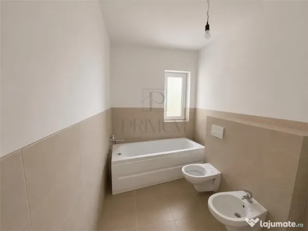 SANMIHAIUL ROMAN - CASA INDIVIDUALA 3 CAMERE - 2 BAI - 2 TER