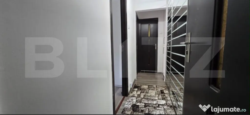 Apartament 3 camere, 70 mp, etaj 1- zona Micro 3