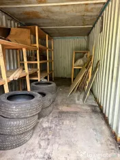 Container maritim