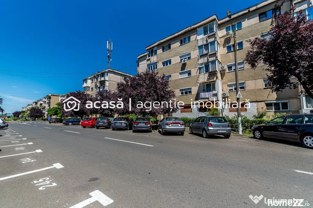 Ap 2 camere decomandat, renovat, 2 balcoane. Cartier Alfa...